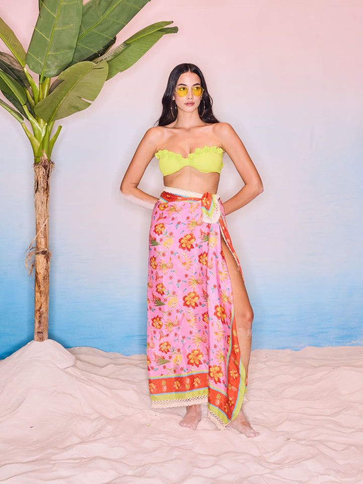 Nargis Sarong