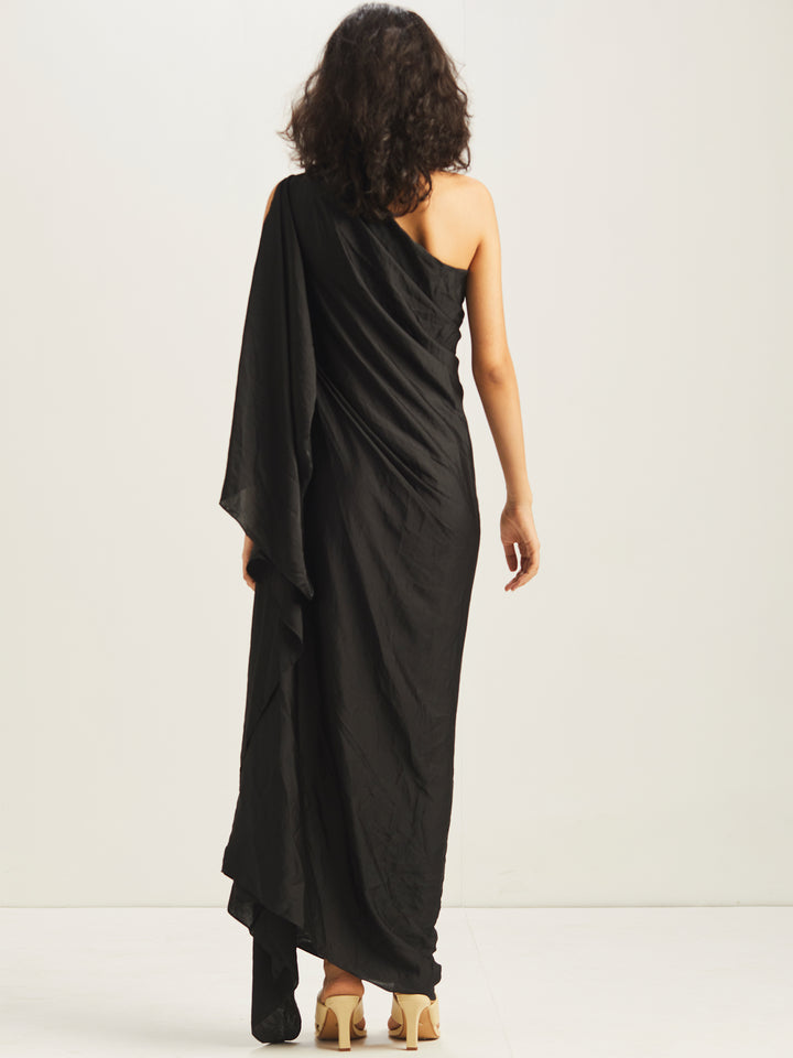 Girlfriend Toga (Black)
