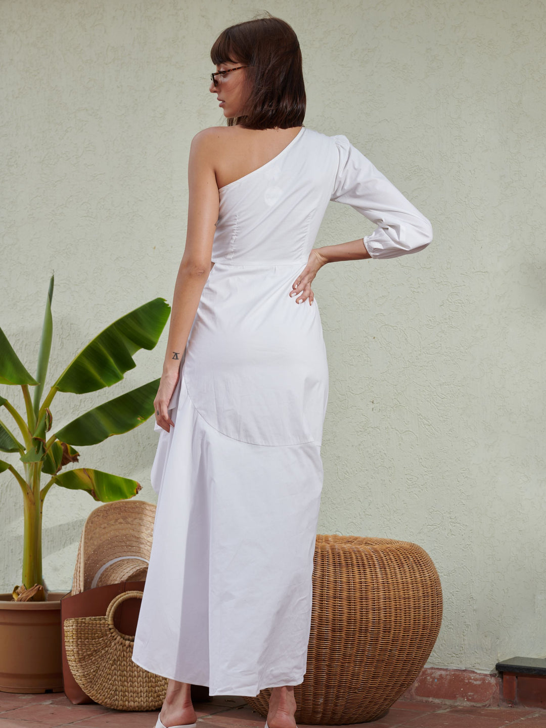 Aphrodite Off-Shoulder Asymmetrical Dress Guapa Aphrodite Off-Shoulder Asymmetrical Dress Guapa